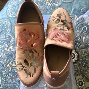 MOVING OUT SALE!!!!